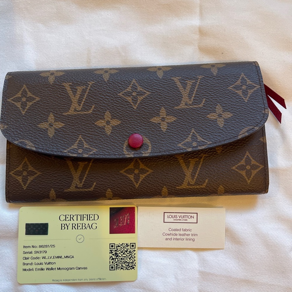 Louis Vuitton Emily Wallet Fuchsia